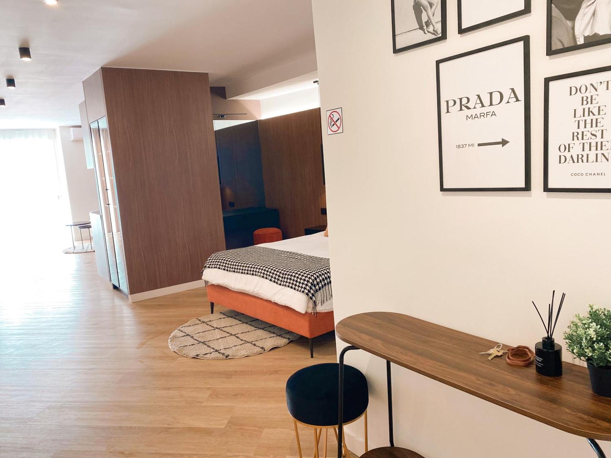 Zeus Apartment Torremolinos Exteriör bild
